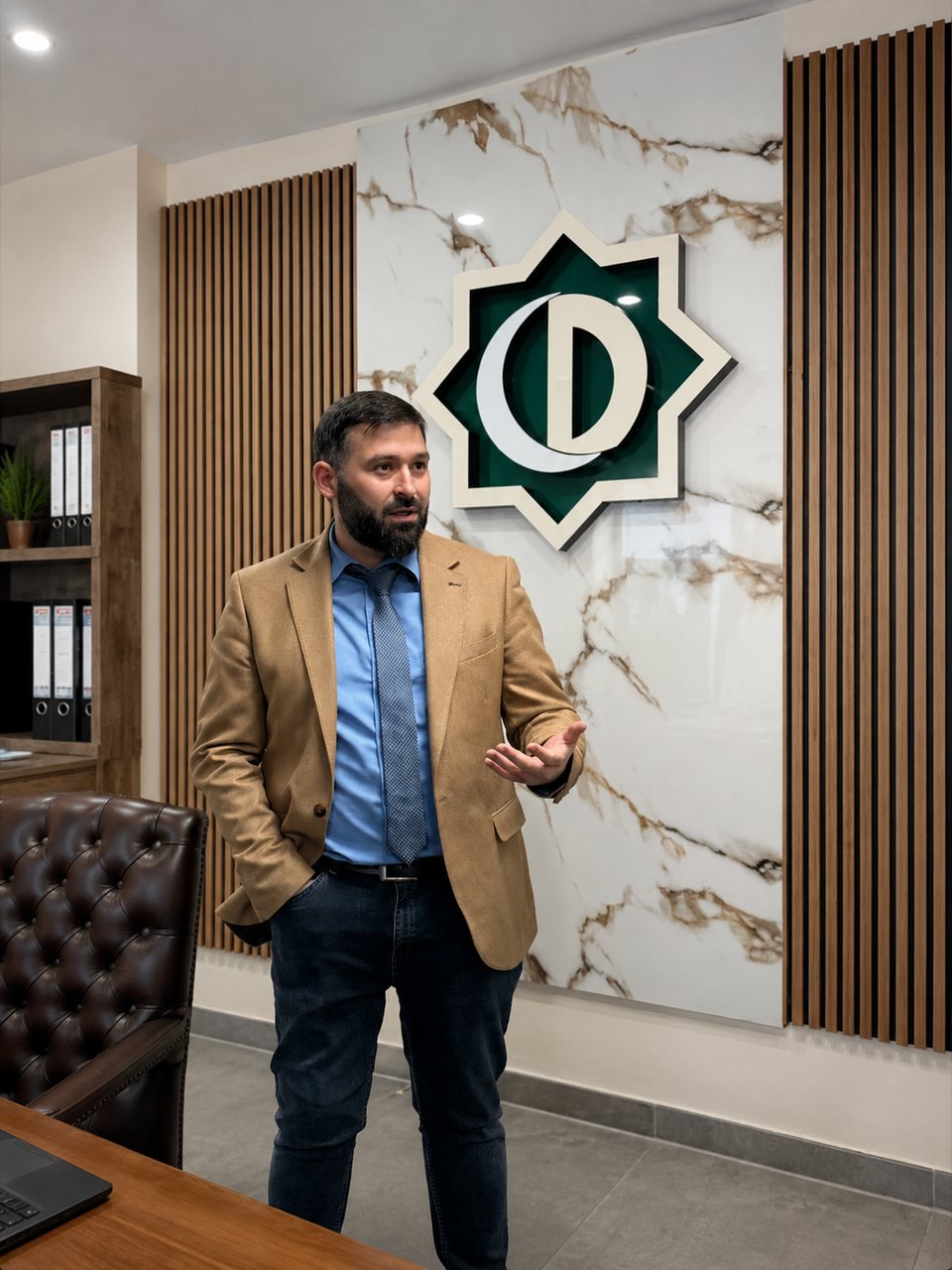 Islam Güneş – Geschäftsführer